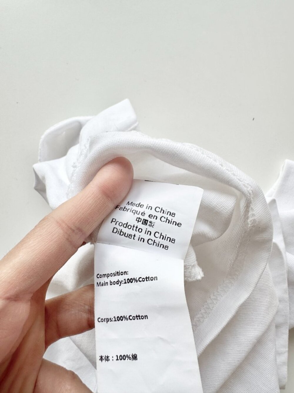 HYEIN SEO White 100% Cotton "Save Yourself" Embroidered Chain T-Shirt, Size M - Picture 14 of 14